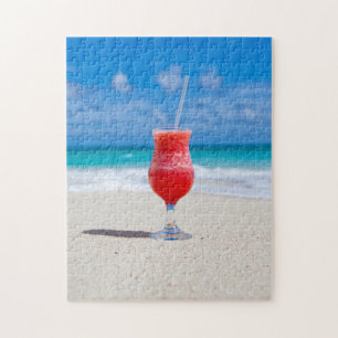 Puzzle Frosty Strawberry Drink on the Beach