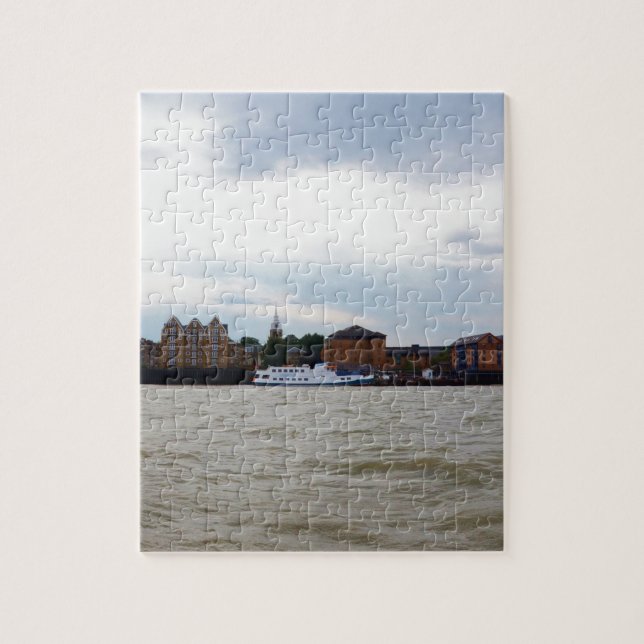 Puzzle Gravesend À Kent. (Vertical)
