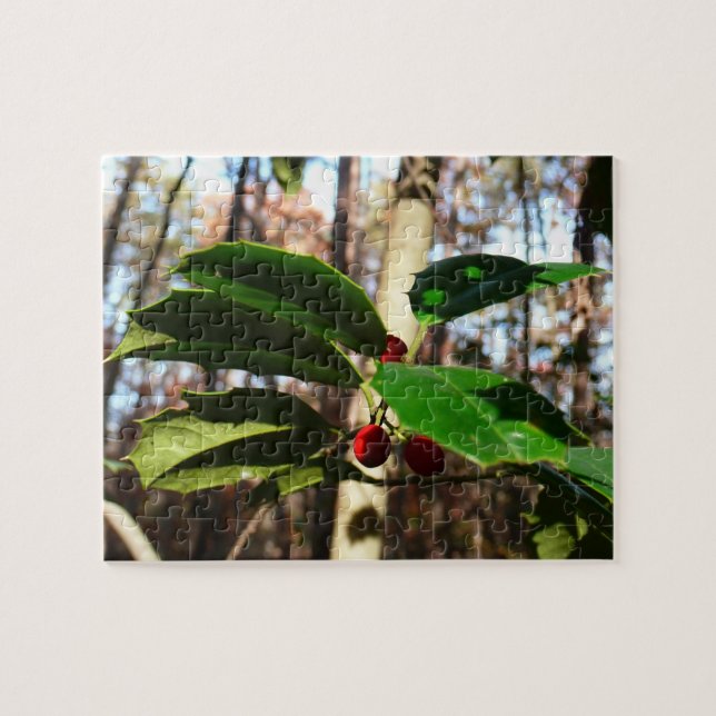 Puzzle Holly Leaves (Horizontal)
