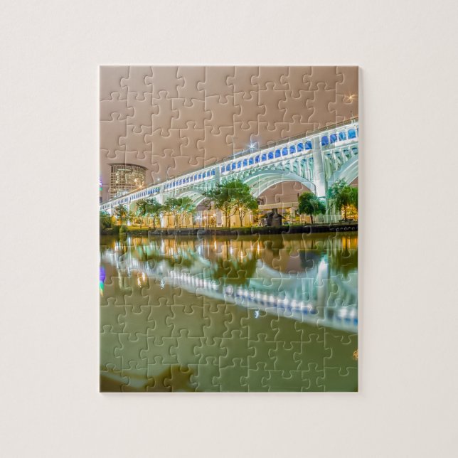 Puzzle horizon de sity de Cleveland Ohio du centre ville (Vertical)