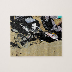 Puzzle Inside Move - Dirt Bike Racers