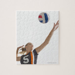 Puzzle Jeune fille (16-17) jouant au volleyball