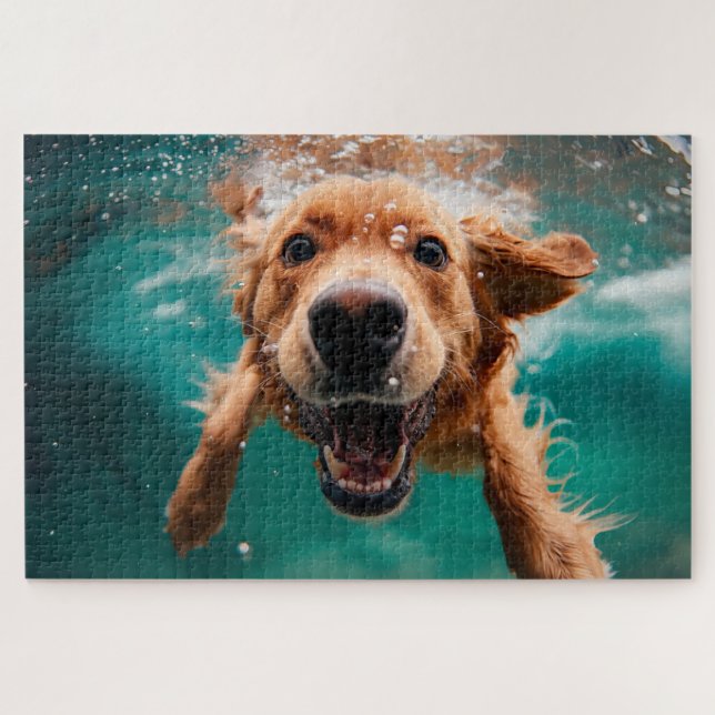 Puzzle Joyeux Golden Retriever nager sous l'eau (Horizontal)