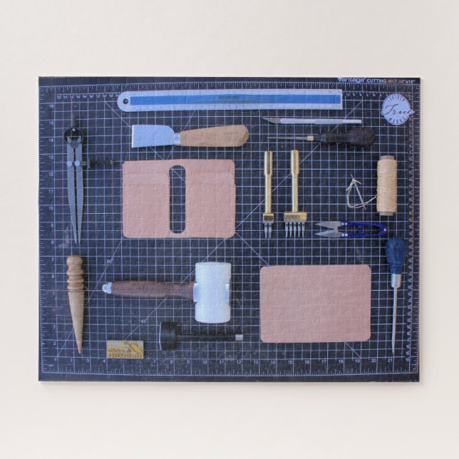 Puzzle Kit d'outils de travail en cuir - 16x20 - 520 pcs. (Horizontal)