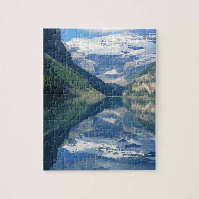 Puzzle Lake Louise, parc national Banff, Alberta, (Vertical)