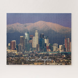 Puzzle Le centre de Los Angeles avec des monts à neige