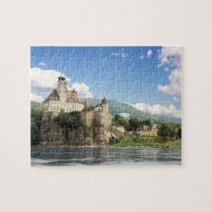 Puzzle Le magnifique château de Schonbuhel se trouve au-d