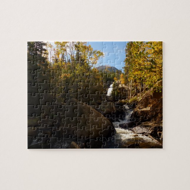 Puzzle Les chutes de l'Alberta à l'automne dans les Roche (Horizontal)