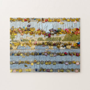 Puzzle Love padlocks sur Pont de Solferino - Paris, Franc