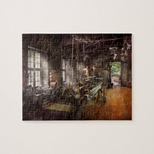 Puzzle Machiniste - Lathe - A long lathe (Horizontal)