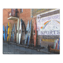 Puzzle mit Kayaks in Alley