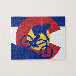 Puzzle Montagne faisant du vélo le drapeau du Colorado