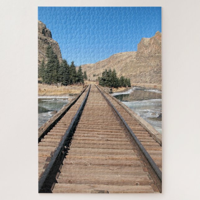 Puzzle Mountain Railroad - 20x30 - 1014 pcs (Vertical)