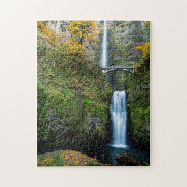 Puzzle Multnomah Falls en automne dans la Columbia Gorge (Vertical)