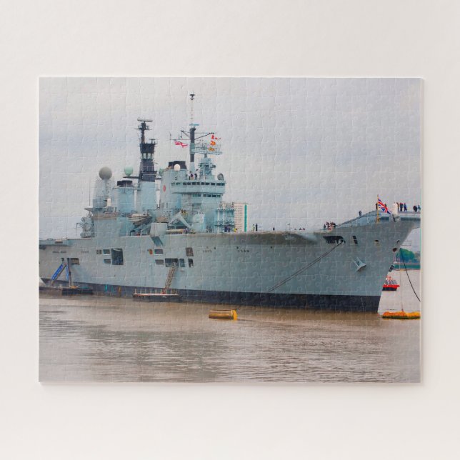 Puzzle Navy Ships Attractions touristiques sur la Tamise. (Horizontal)