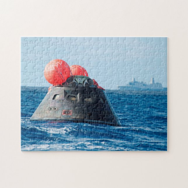 Puzzle Orion Capsule Spacecraft Ocean Recovery (Horizontal)
