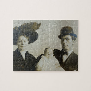 Puzzle Papa malaisé dans la famille Bowler RPPC B&W Photo