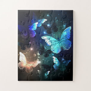Puzzle Papillon de nuit voltigeant