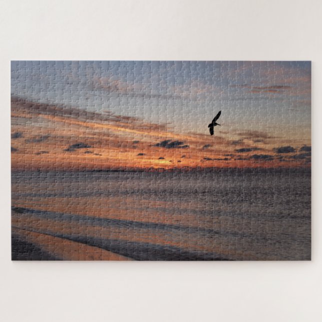 Puzzle Pélican volant au lever du soleil, île Dauphin, Al (Horizontal)