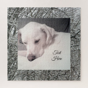 Puzzle Photo d'un chien blanc mignon ayant un jour d'hive