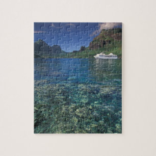 Puzzle Polynésie française, Moorea. Cooks Bay. Navire d