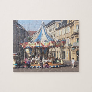 Puzzle Rond-point Fair Ground dans une ville française an