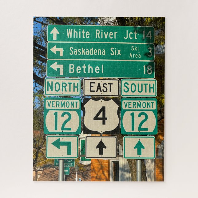 Puzzle Signes routiers à Woodstock, Vermont (Vertical)
