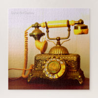 Téléphone antique vintage élégant