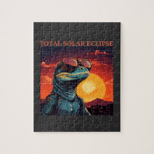 Puzzle Total Solar Eclipse with cool lizard (Vertical)