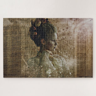 Puzzle Victorian Ghost Lady in Waiting