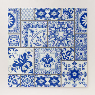 Puzzle Victorian Majolica : Patchwork Tile Motif.