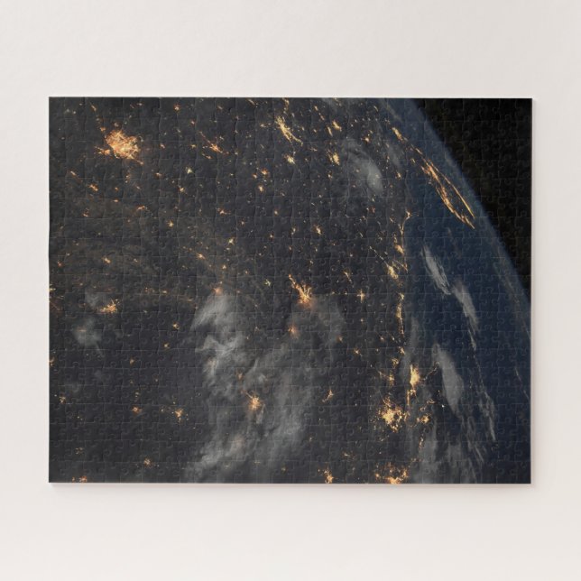 Puzzle Ville Lumière La Nuit Sur La Planète Terre (Horizontal)