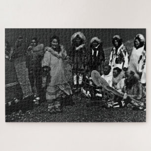 Puzzle Vintage USA Alaska Eskimo dancers