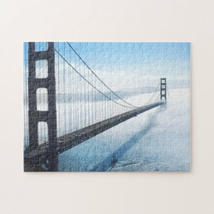 Puzzle Vue à la ligne du pont majestueux