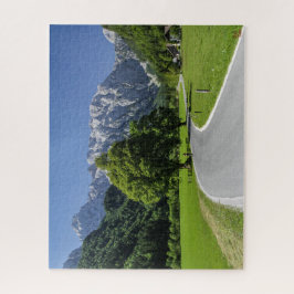 Puzzlespiel-Landschaft von Slowenien - Logar Tal