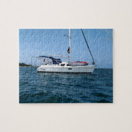 Puzzlespiel von einem Starjewel das Segelboot am
