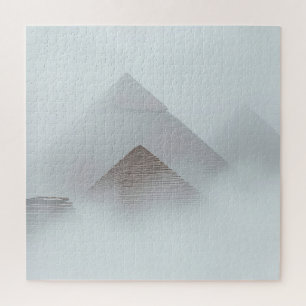 Pyramiden im Nebel