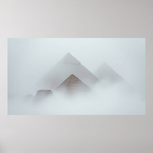 Pyramiden im Nebel Poster