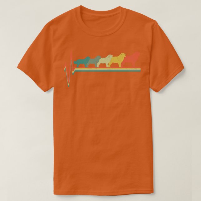 Pyrenean Mountain Hund Heartbeat Vintag T-Shirt (Design vorne)