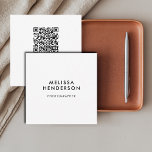QR-Code Beruflich-Minimalweiß Quadratische Visitenkarte<br><div class="desc">Minimalistische und moderne Visitenkarte mit individuellem QR Code.</div>