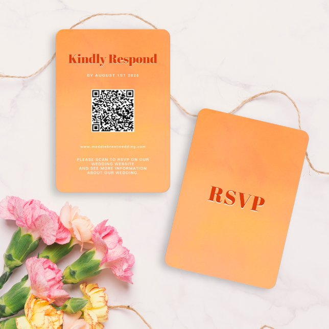 QR Code Bold Modern Orange Sunset Wedding RSVP Karte (Von Creator hochgeladen)