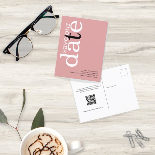 QR-Code der Minimalistischen Dusty-Rose Save the D Postkarte (Von Creator hochgeladen)