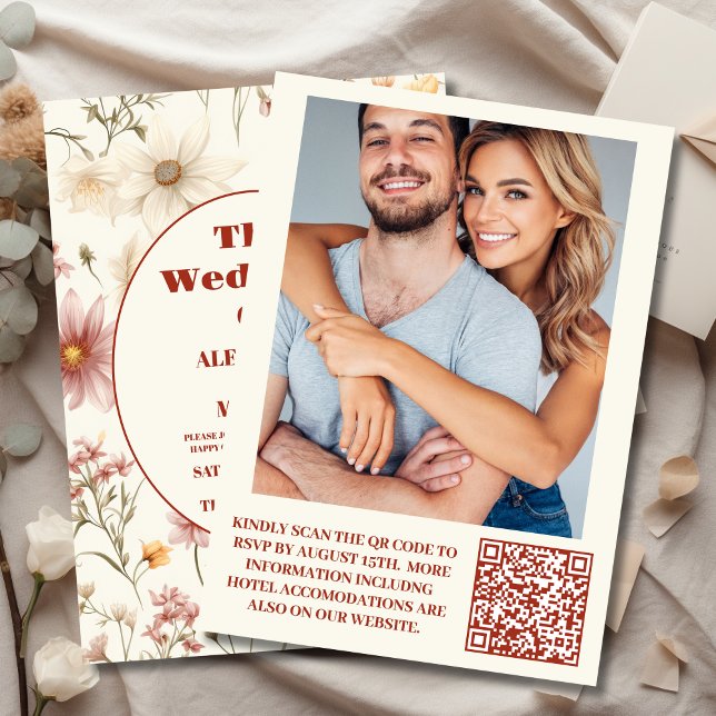 QR Code Foto Whimsical Wildblume Meadow Wedding Einladung (Von Creator hochgeladen)