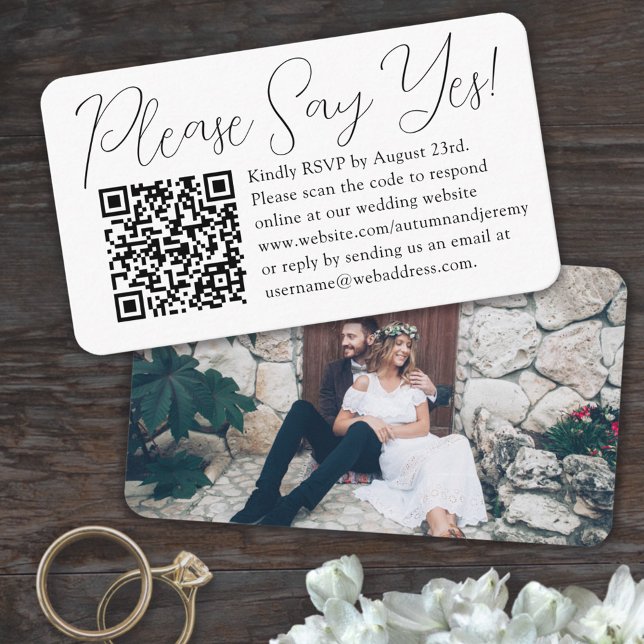 QR-Code für Hochzeiten und Foto für Online-Hochzei Begleitkarte (Von Creator hochgeladen)