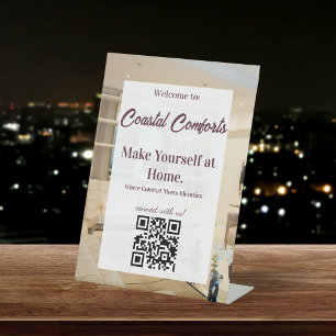 QR-Code für Urlaubsvermietung Sockelschild