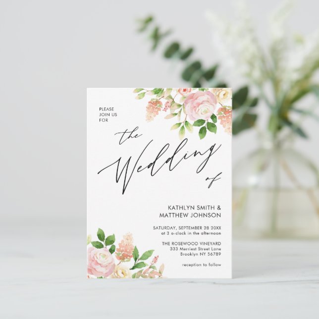 QR-Code in einer rosa Rosengrün-Hochzeit Einladungspostkarte (Stehend Vorderseite)