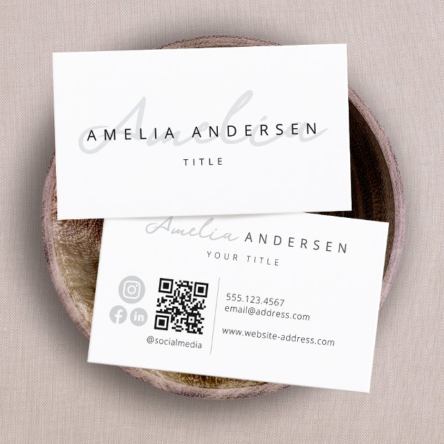 QR-Code Modernes, weißes Berufliches Script Visitenkarte (Von Creator hochgeladen)