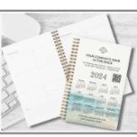 QR-Code-Plan für kundenspezifisches Firmenlogo Planer<br><div class="desc">Personalisieren Sie diesen Planer/Kalender einfach mit Ihrem Firmenlogo und Geschäftsinformationen. Zusätzlich können Sie eine Hintergrundfarbe auswählen, die dem Markendesign Ihres Unternehmens entspricht. Sie haben auch die zusätzliche Funktion des Volljahres-Kalenders direkt auf dem Cover für eine einfache Referenz. Wenn Sie spezielle Designanfragen haben oder Hilfe benötigen, senden Sie einfach einen Chat...</div>