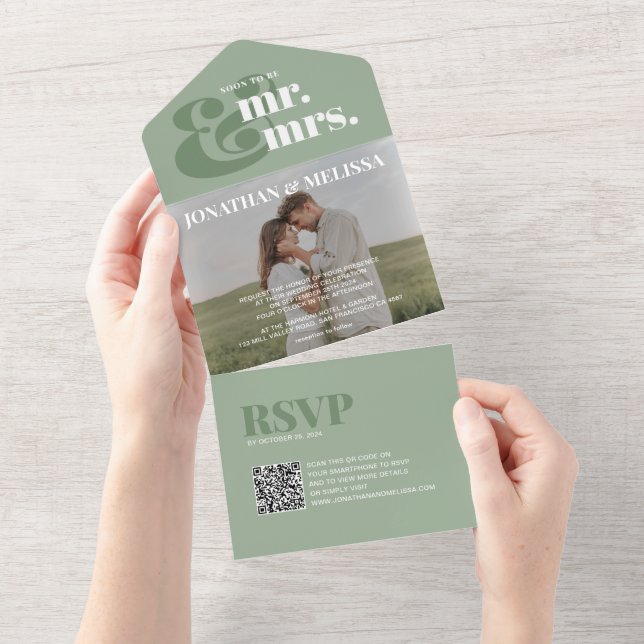 QR-Code | Sage Green Overlay Foto Script Hochzeit All In One Einladung (Abreißen)
