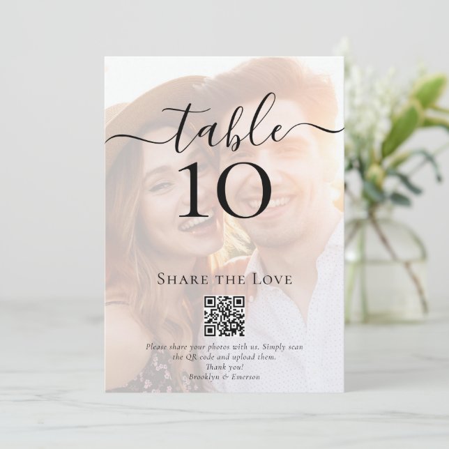 QR-Code Teilen Sie die Liebe Foto Hochzeit Tischnu Karte (Stehend Vorderseite)